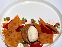 辣味巧克力圈配酸奶冰淇淋-Bistro Wang 牛排馆