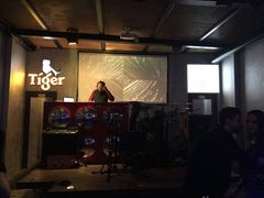 -明记烧鱼美味店