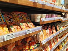 -七鲜超市(瑞虹天地太阳宫店)
