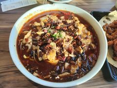 -九转小磨·非遗东北菜(群力店)