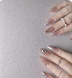 -LILY NAILS美甲美睫
