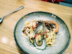 -HELLO 27 意面·沙拉·帕尼尼