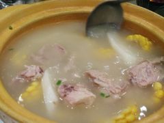 -鑫皇朝酒店(建设一路店)