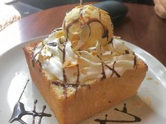 蜂蜜冰激凌吐司-VESH COFFEE(定西路店)