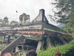 -四川汶川特大地震漩口中学遗址