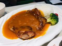 -香港新发烧腊茶餐厅(水围店)