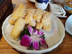 -娜仁图雅蒙古美食村(33小镇店)