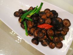 -吕记小鲜(昌吉店)