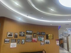 -雅悦齿科(顾村公园店)