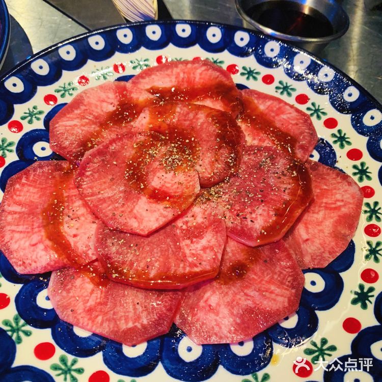 打卡最近爆火的山葵烤肉[调皮]