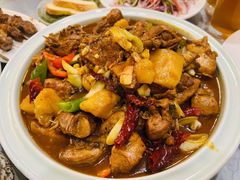 -汗腾格里·风味餐厅(新疆驻京办店)