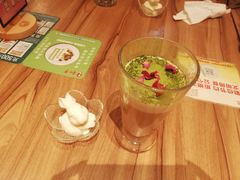 -必胜客(滨江店)