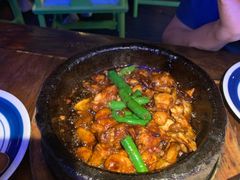 石锅杭椒牛蛙-桂满陇天书(南京德基旗舰店)