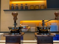 -深圳国际会展中心希尔顿酒店(前海华发冰雪世界店)
