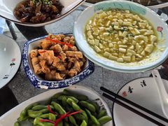 -七的湖·晚芳亭·阳澄湖农家菜·大闸蟹(莲花岛店)