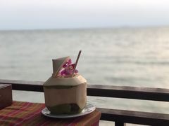 -卷心菜和避孕套餐厅(Pattaya)