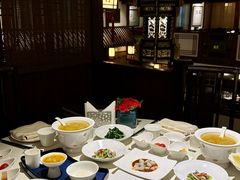 -成隆行·蟹王府(九江路店)