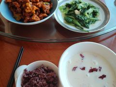 -爱月宝月嫂·育儿嫂(哈尔滨总店)