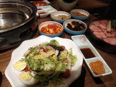 精品小菜-明洞阿姨·韩式酱蟹烤肉·创意料理(三元桥店)