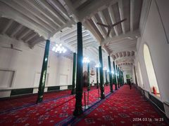 -艾提尕尔清真寺