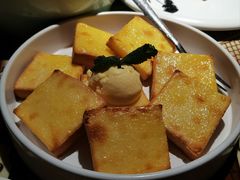 -西湖书堤(平湖八佰伴店)