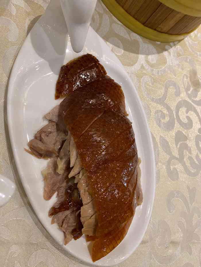 便宜坊烤鸭店(中粮万科长阳半岛店)-"菜品一般,服务员说烤鸭大概要等