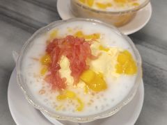 杨枝金露-芬芳甜品(同福路店)