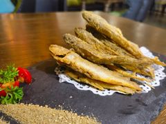 -梧桐树下(云锦世家店)