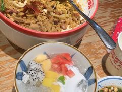 -怪噜范·老贵阳街头名小吃(鸿通城店)