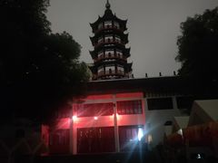 -绳金塔
