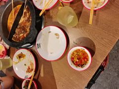 -言玖鲜火锅串串披萨自助(益田假日店)