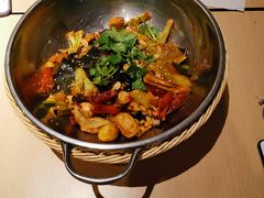 -拿渡麻辣香锅(世茂广场·工三店)