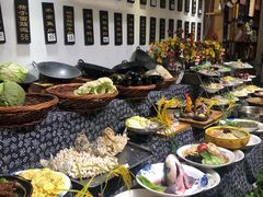 -百味地锅鸡(财校分店)