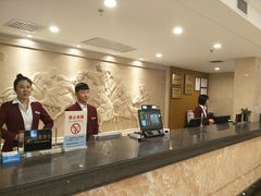 -雍村饭店(西安钟楼大差市地铁站店)