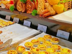-雍容荟帝王蟹活龙虾展台自助(IFS黑金店)