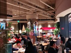 大堂-青年公社烤鸭(熙悦天街店)