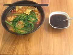 -螺小胖柳州螺蛳粉(钟楼总店)