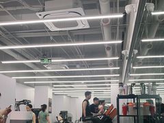 -乐刻健身(汇德隆购物中心店)