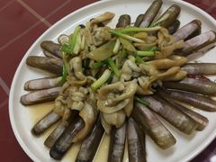 -琼大师东方烤乳猪(亚特兰蒂斯店)