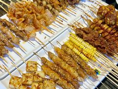 -卞二小串·鹤岗烧烤·坑烤(永定路店)