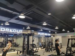 -TMG潮流健身(奥体莲荷里店)