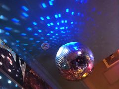 -环球梦主题KTV(曲阳生活购物中心店)