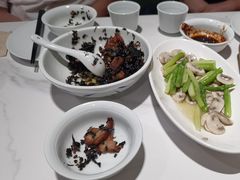 -楚山晓·湖北菜(武汉光谷K11店)