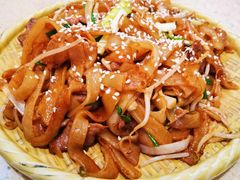 干炒牛河-明腾壹间茶餐厅(新都会花园广场店)