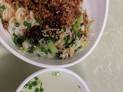 -酱壹老三饵丝(南宁南路店)