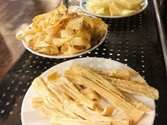 -鑫龙火锅城(青岛分店)