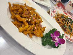 -清真·玛丽亚新疆菜主题餐厅(浙江中路店)