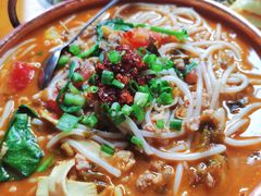 铜锅米线-88号小吃店·经典云南菜·地道纳西美食