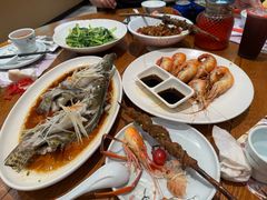 -黄泥岗·地道湖北菜(奥特莱斯店)