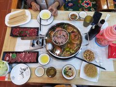 -田村·酸汤鲜牦牛肉火锅(布达拉宫广场店)
